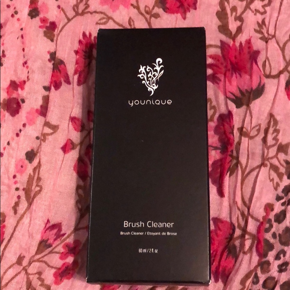 Younique Brush Cleaner